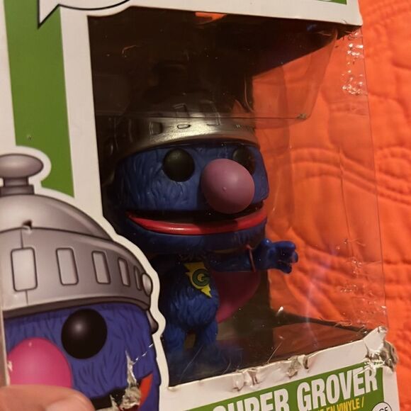 Funko Pop Vinyl SESAME STREET - SUPER GROVER #01 - Picture 8 of 8